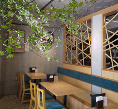 ぶくぶくの店内